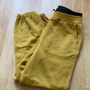 Koral Yellow Joggers